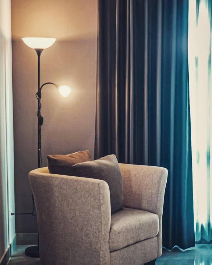 Bess Mansion Hotel Surabaya Wonocolo Luaran gambar